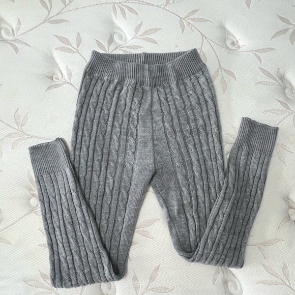 Two piece matching sweater and jogger lounge set - Picture 7 of 9